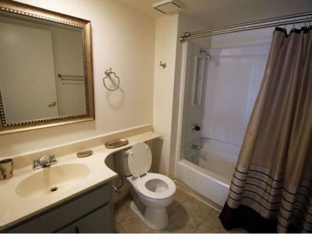 Country Hills Apartment Homes Photos