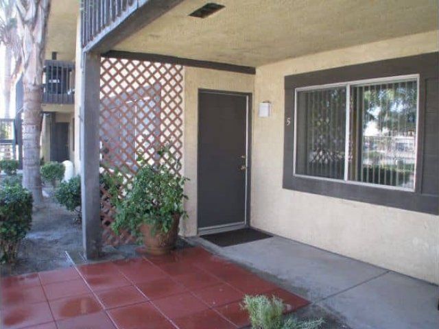 Country Hills Apartment Homes Photos