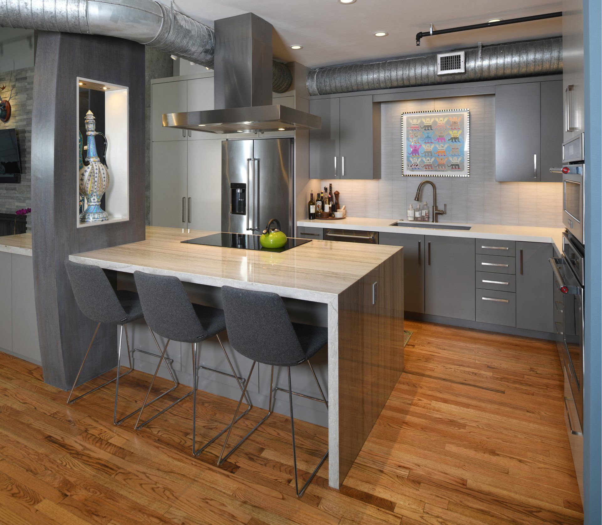 White Bathroom with Tub — Bellaire, TX — All American Tile & Remodeling Roofing & Renovation