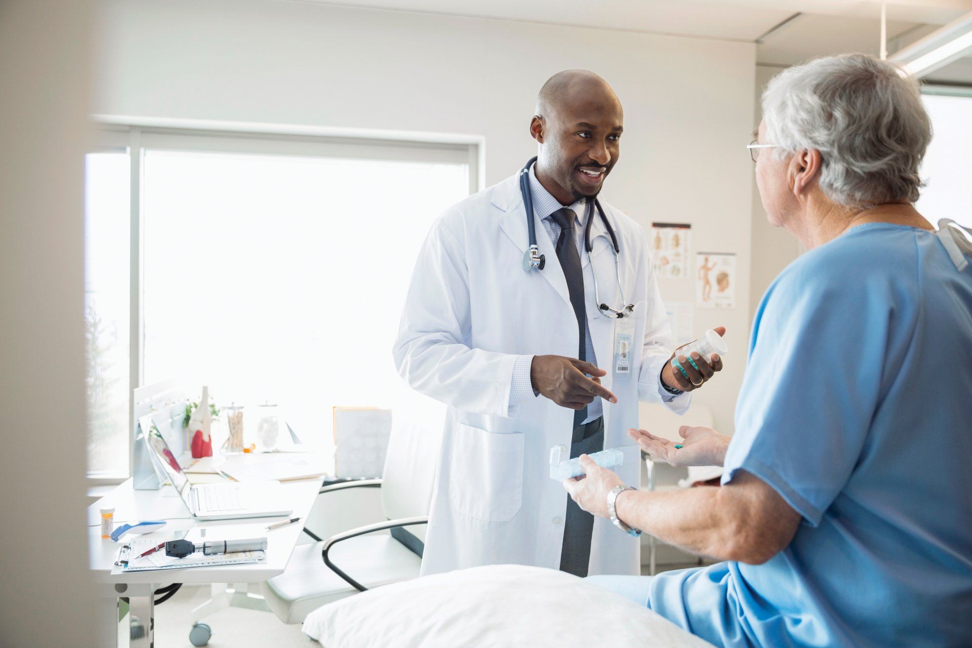 Doctor new york. Brazil Healthcare. Brazil Health System name.