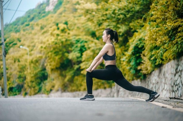 How to Stay Active with Chronic Pain Using Gentle Exercises for Summer and Fall | PTCOA How to Stay Active with Chronic Pain Using Gentle Exercises for Summer and Fall | PTCOA