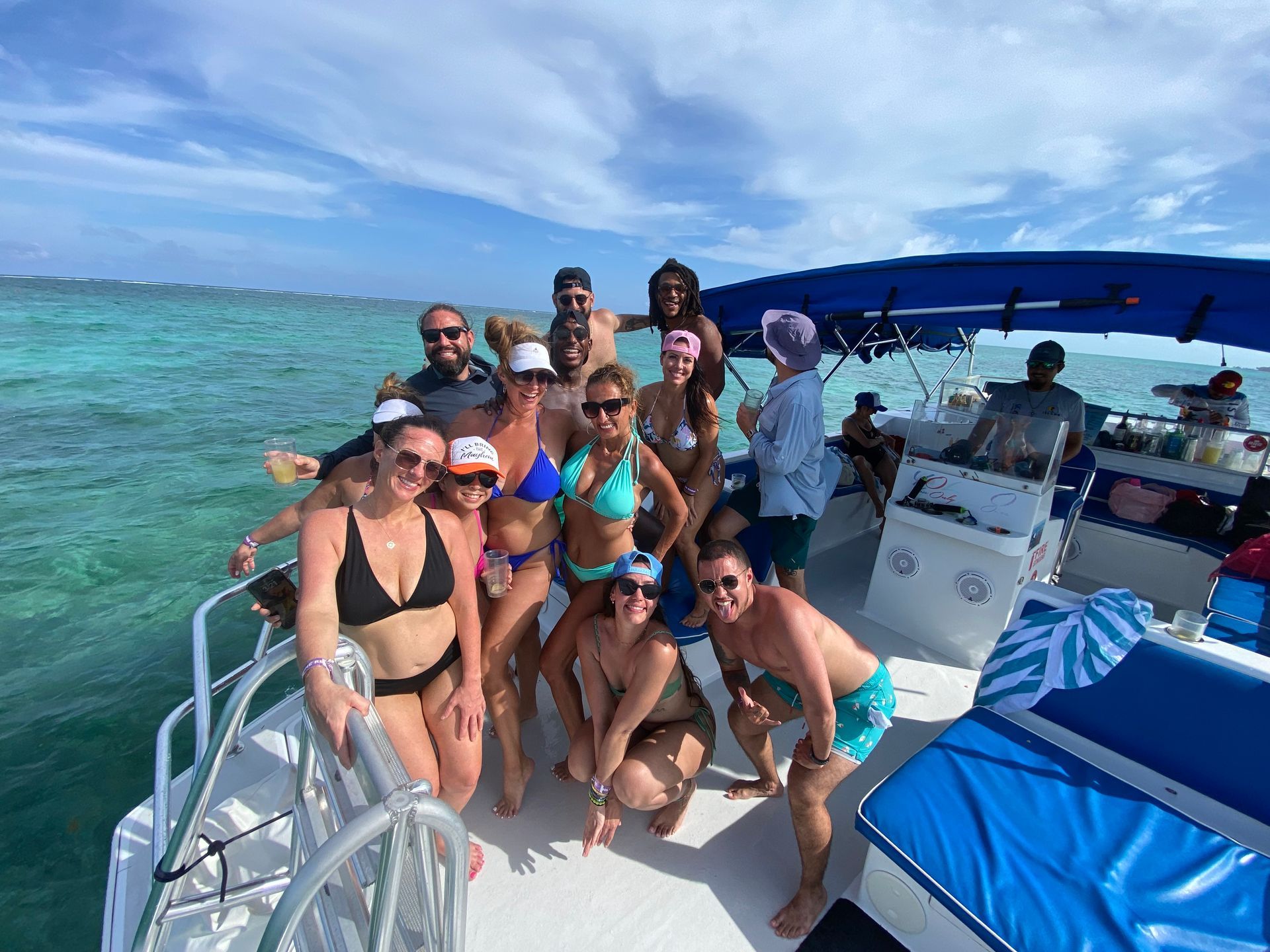 catamaran cruise belize