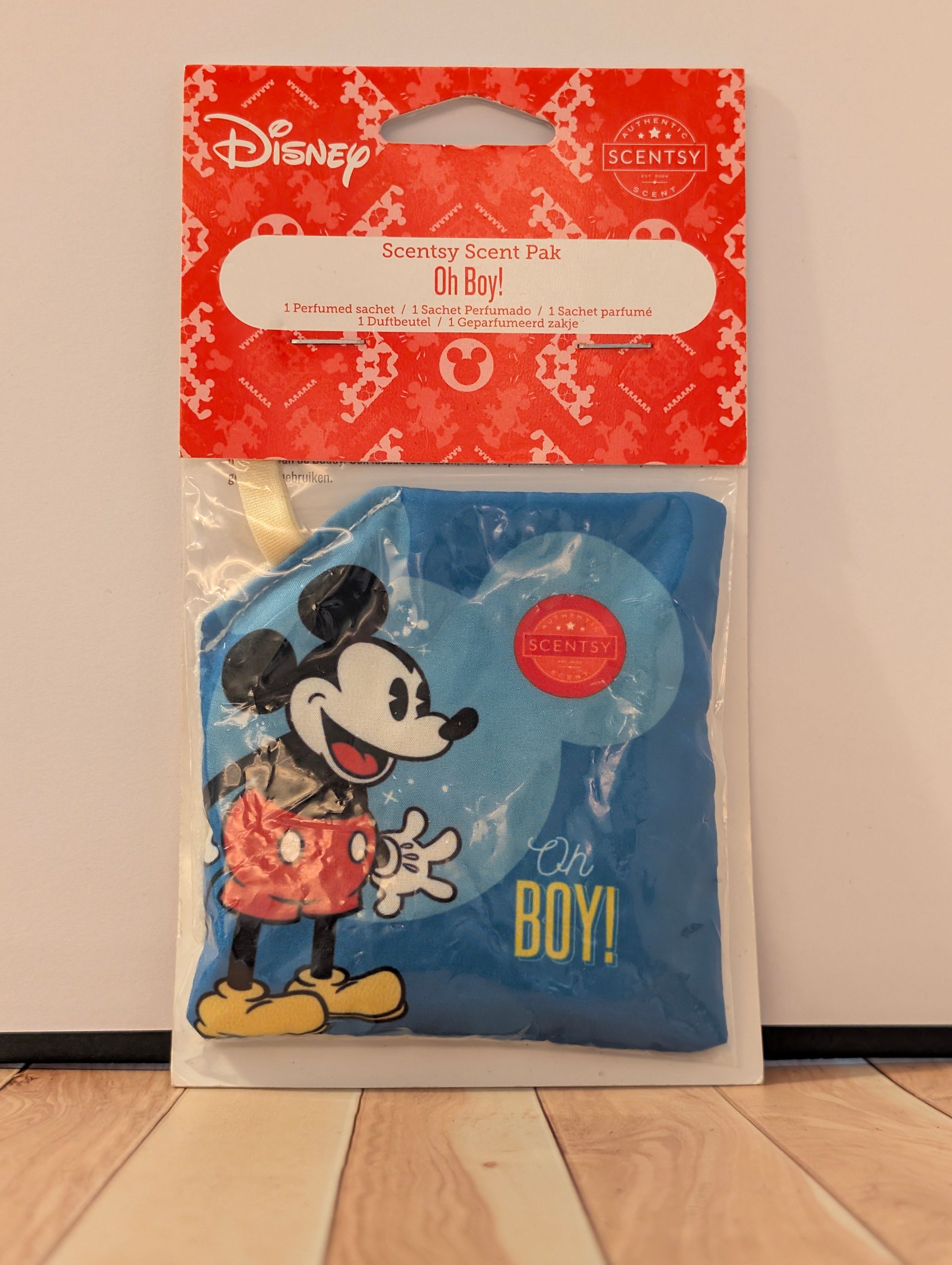 Scentsy: Disney Mickey Oh Boy Scent pak
