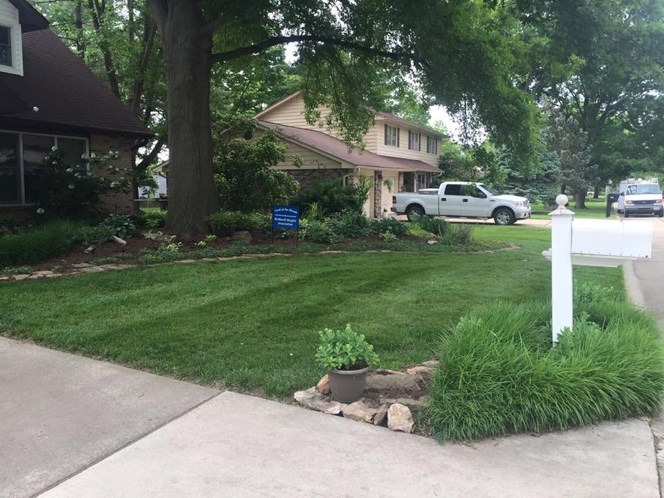 Get a Beautifully Maintained Lawn with Quality Cut Lawn Care - Columbia, Missouri