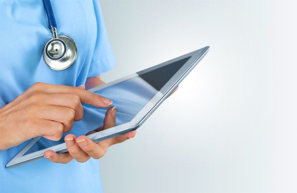 Doctor, ipad, health.