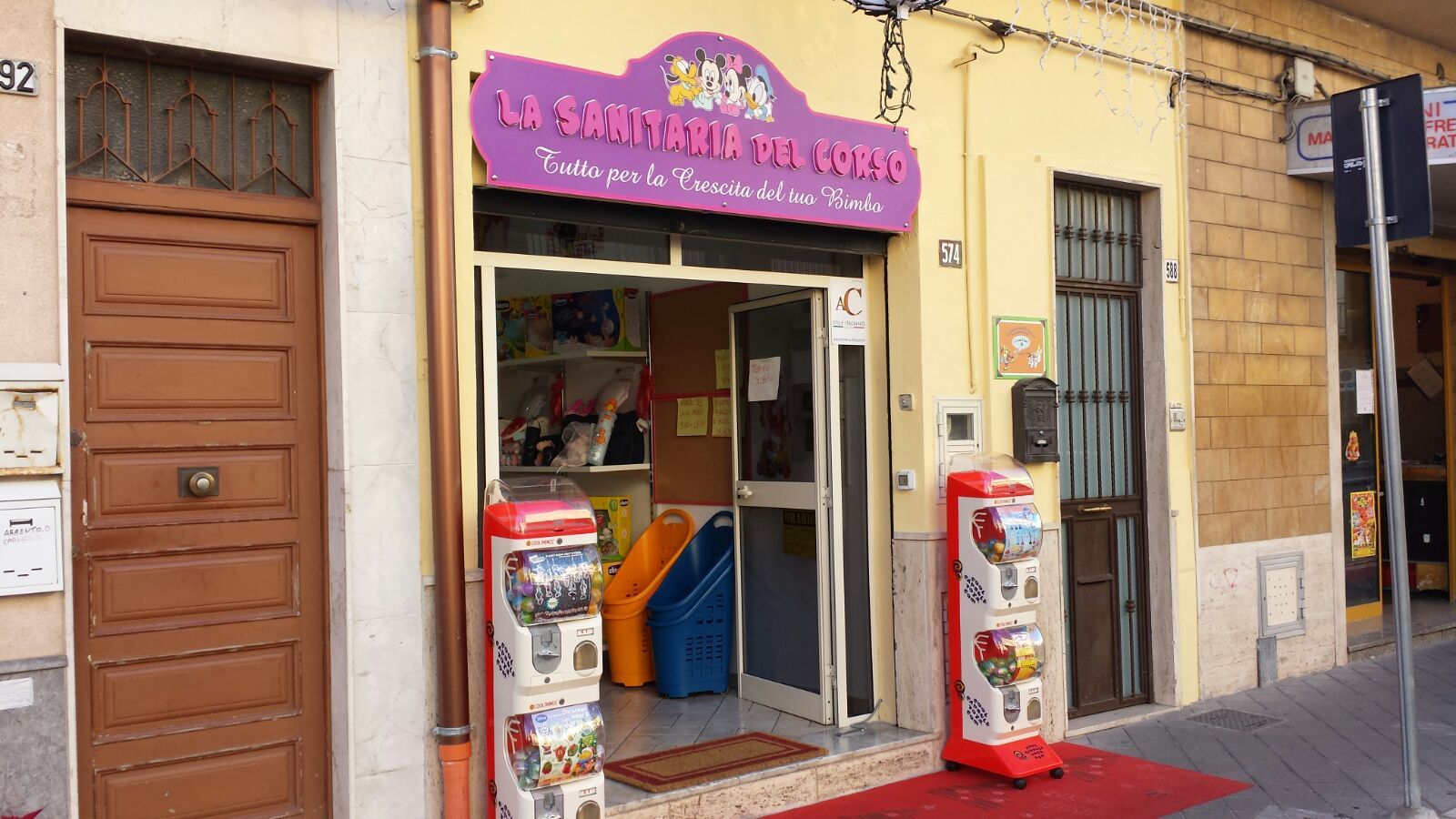 Insegna di una sanitaria