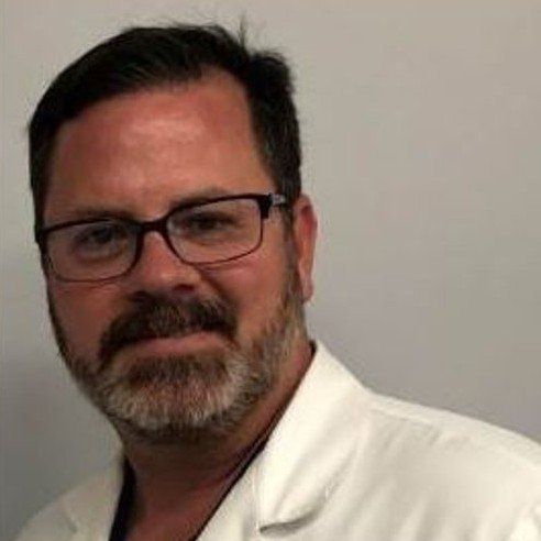 La Doctor — Dr. Michael L. Burnell in Opelousas, LA