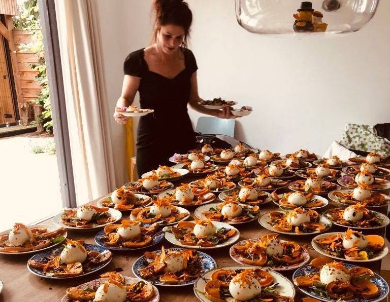 Bustro catering