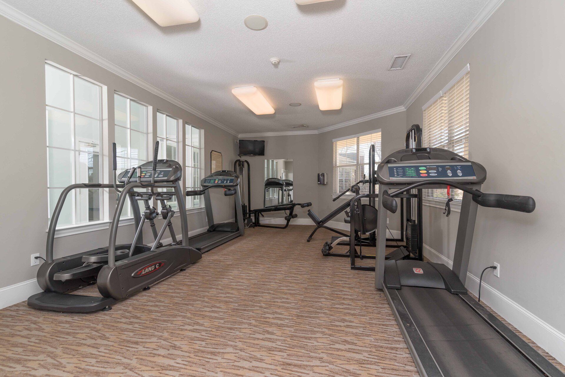 Amenities Redcliffe at Kenton Place Huntersville, NC