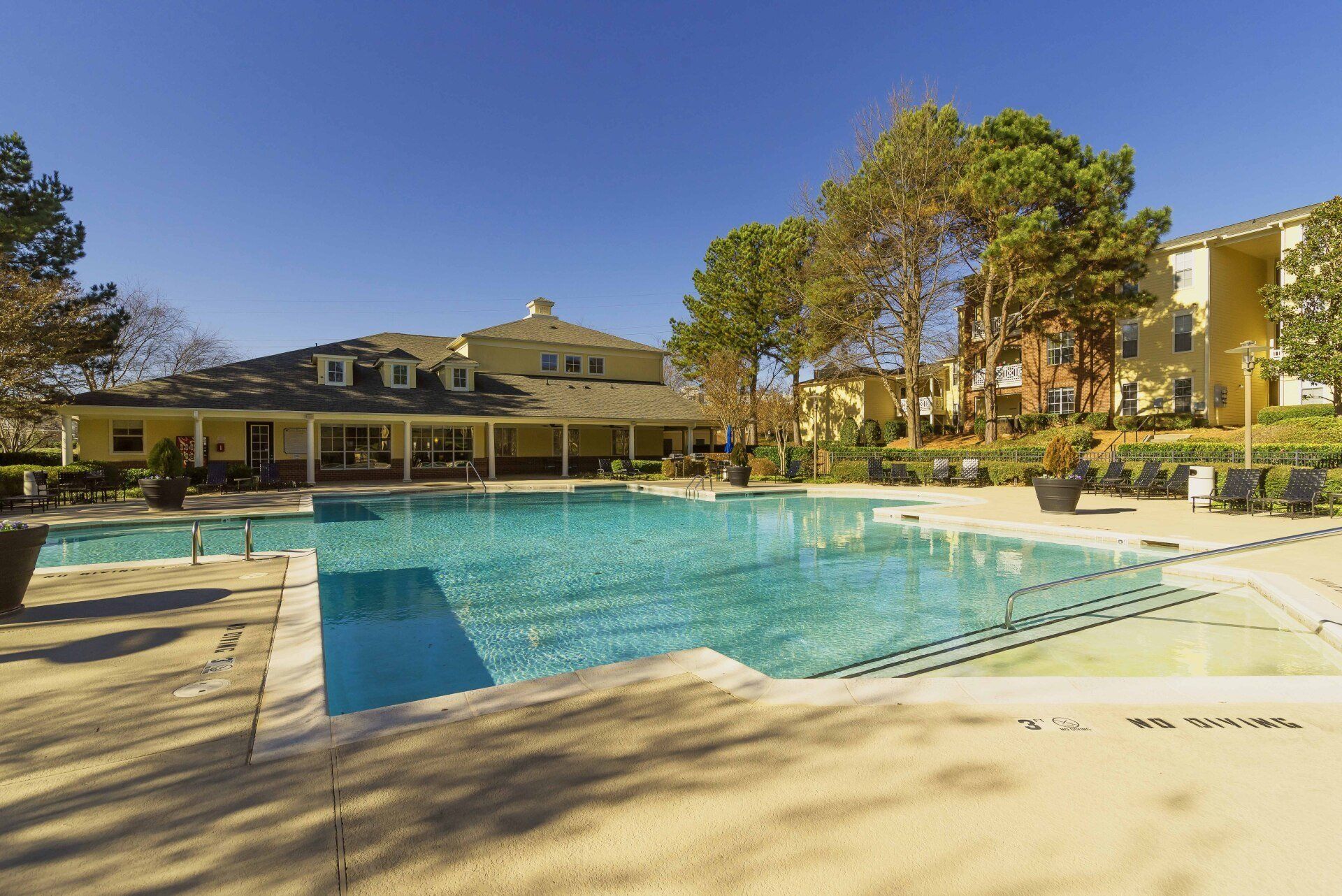 Amenities Redcliffe at Kenton Place Huntersville, NC