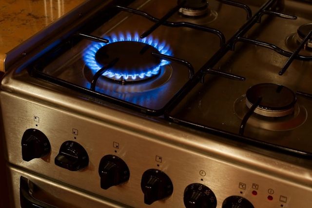 4 Common Problems With Commercial Gas Oven Repairs