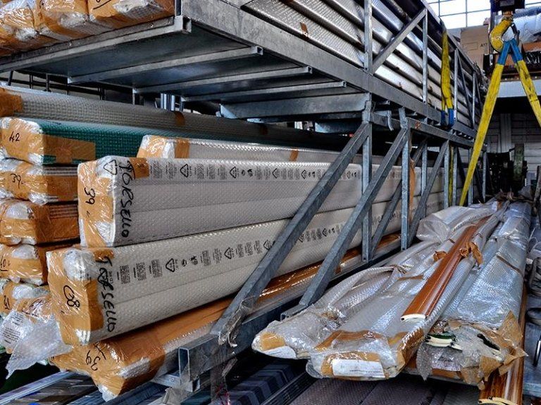 Avvolgibili sugli scaffali