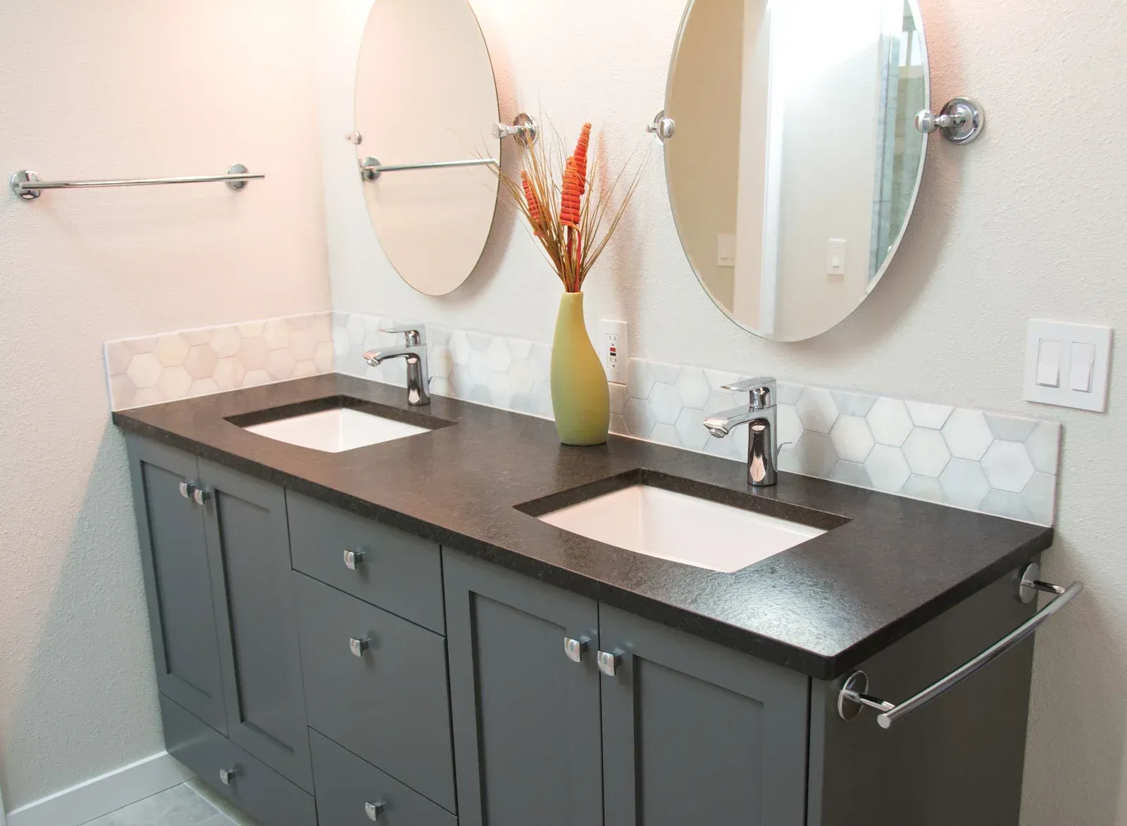 Countertop Installation & Replacement