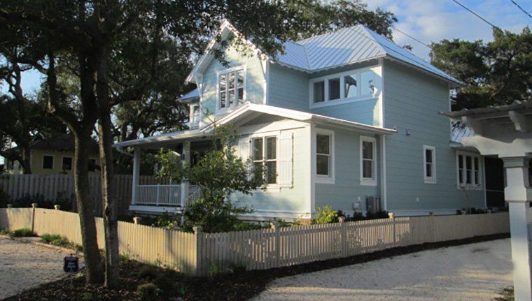 5th Street East Beach Home Designed by Architect Darby McCloskey