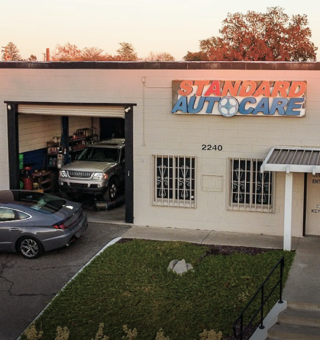 Shop Front | Standard Auto Care