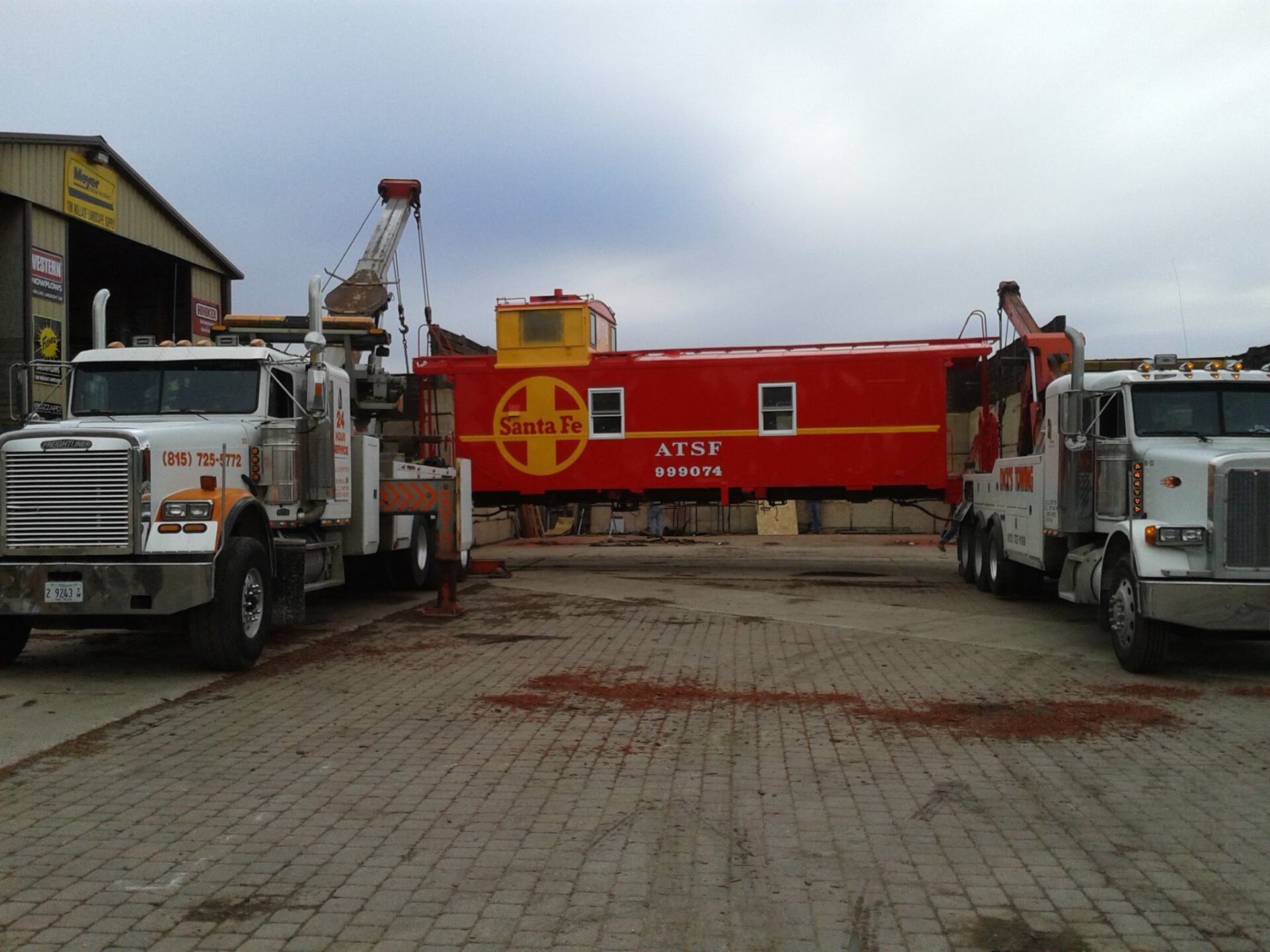 Heavy Duty Recovery Joliet, IL Dick's Towing Service