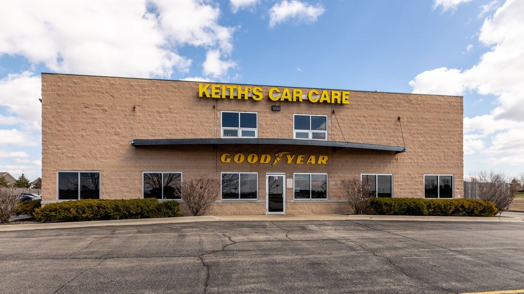 Keith's Car Care in Oswego, IL exterior
