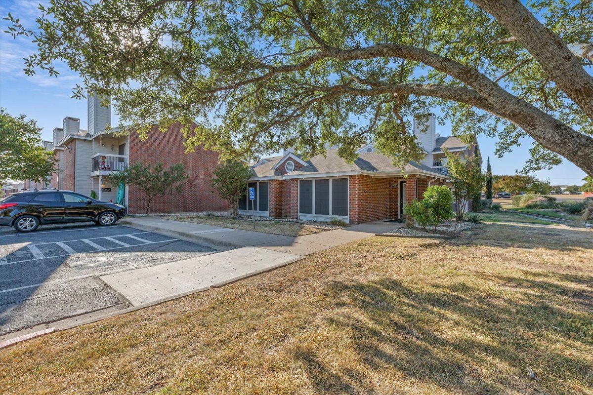 Hunterwood Apartments