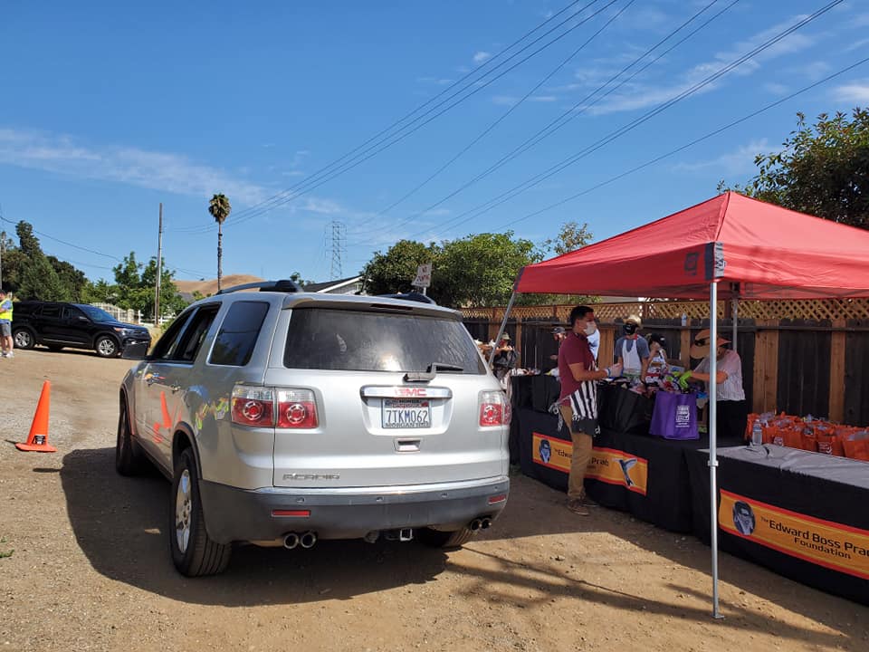 Gate to Gate car picking up food