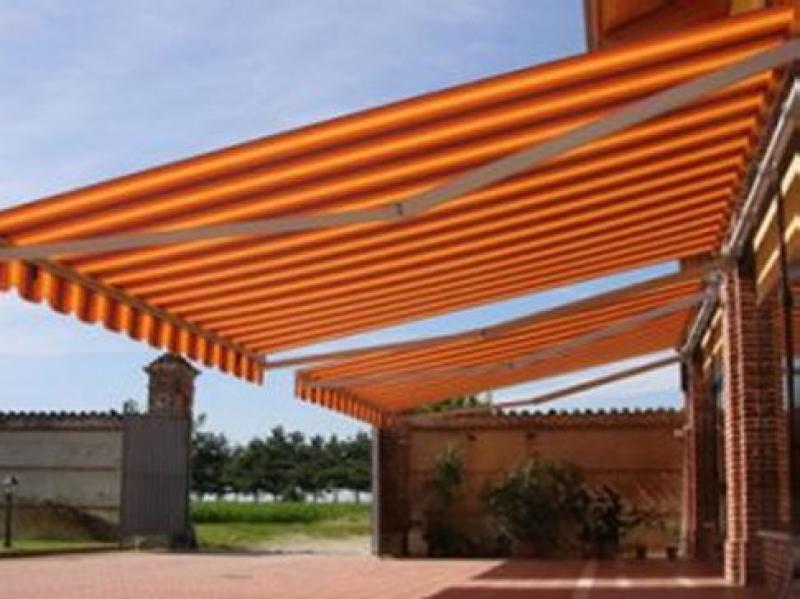 montaggio tende da sole