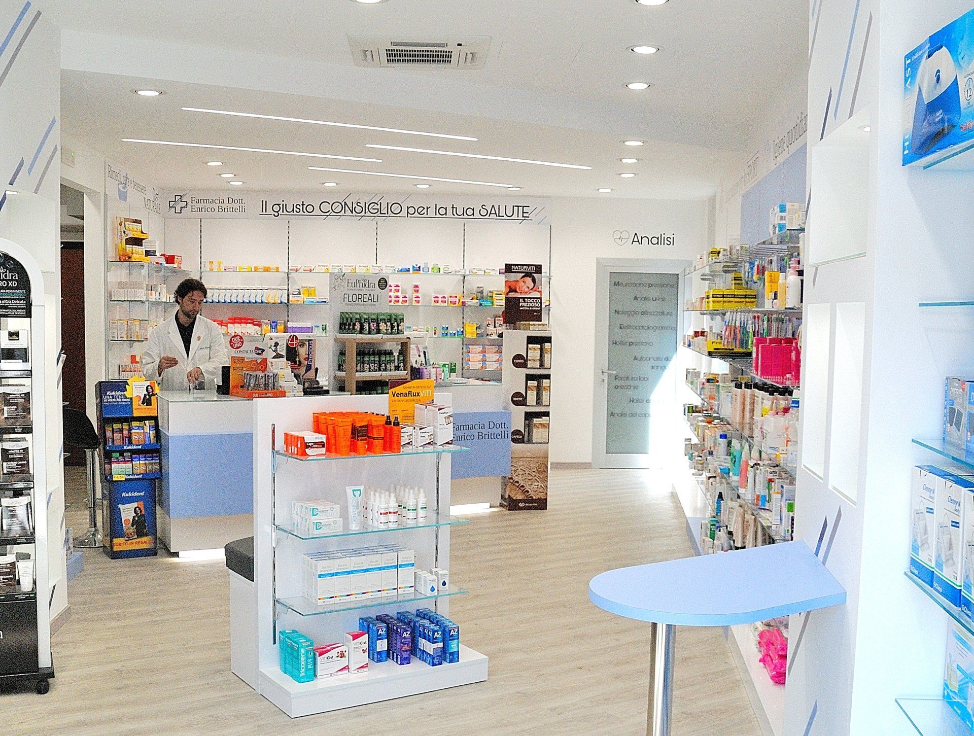 interno farmacia