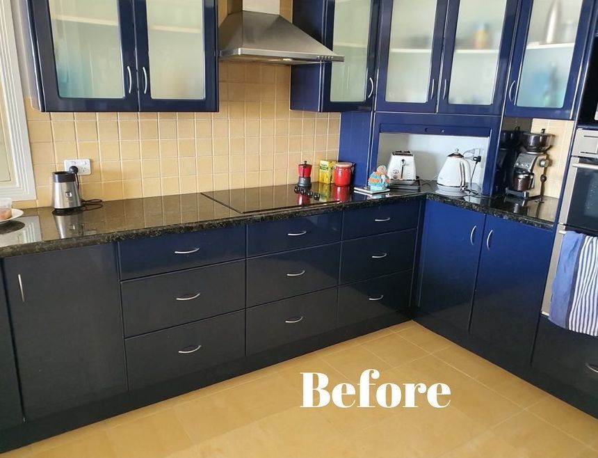 Kitchen Resurface before— Instyle Kitchen Coatings in East Ballina, NSW