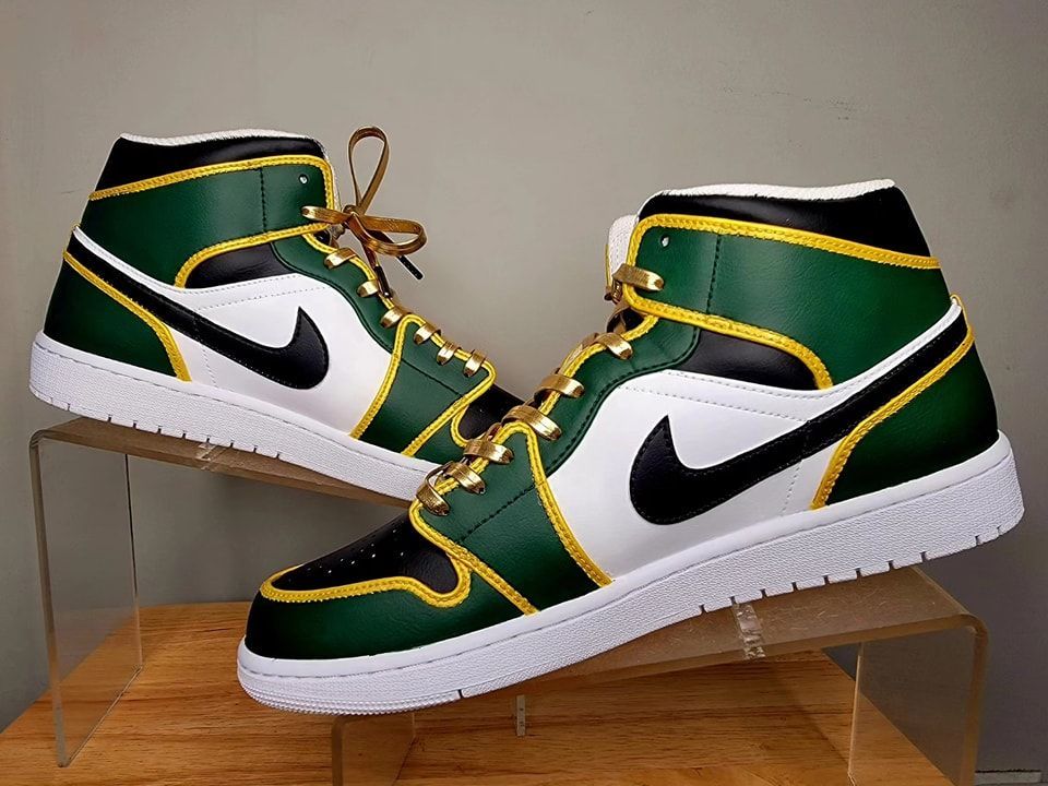 Custom Retro Jordan 1 mid