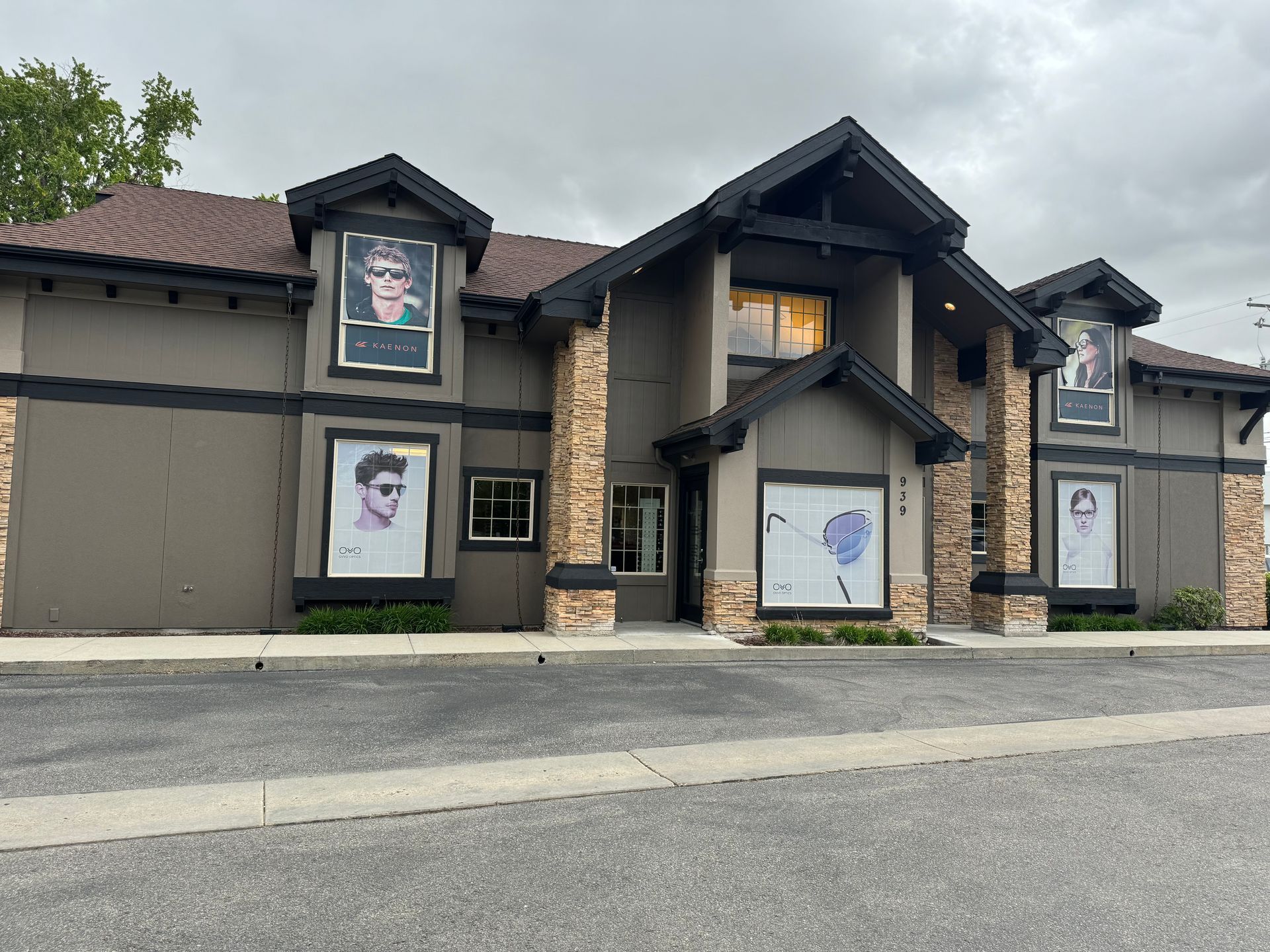 A woman is getting her eyes checked by an ophthalmologist.