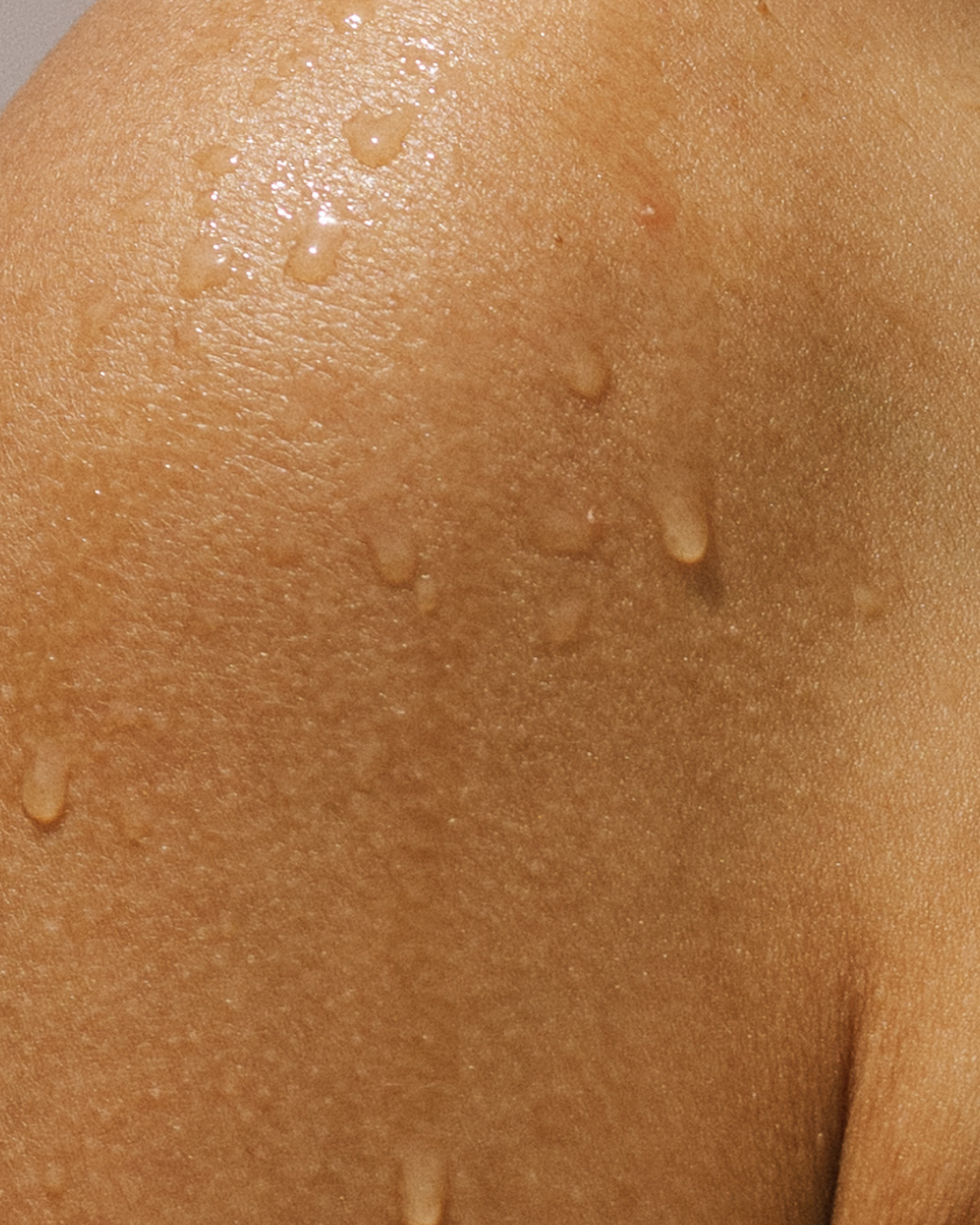 clost up of oil on skin