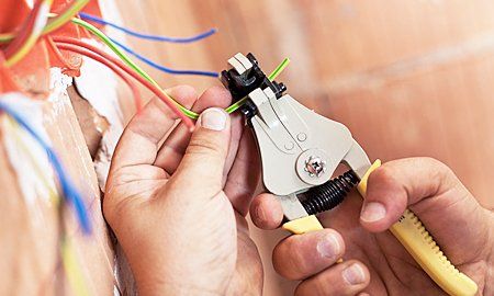 electrical repair by a electrician