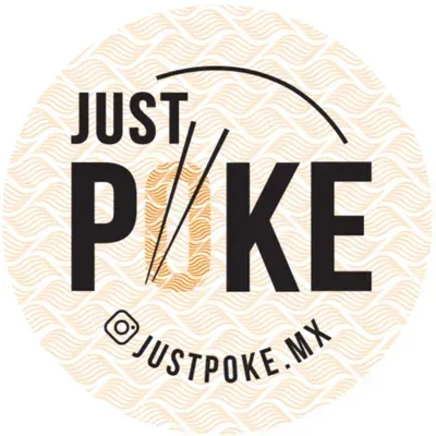Logotipo redondo para el restaurante Just Poke, texto negro, con detalles en naranja y cuenta de Instagram.