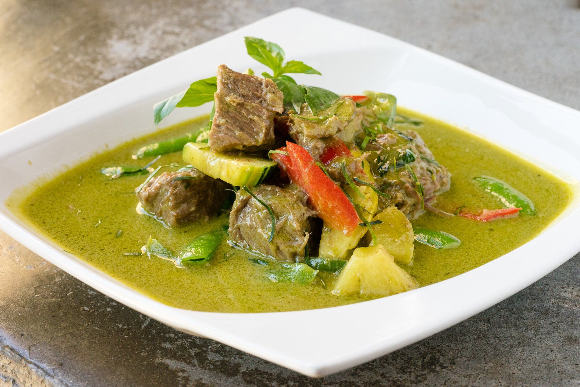 BASIL CANTEEN BANGKOK STYLE THAI