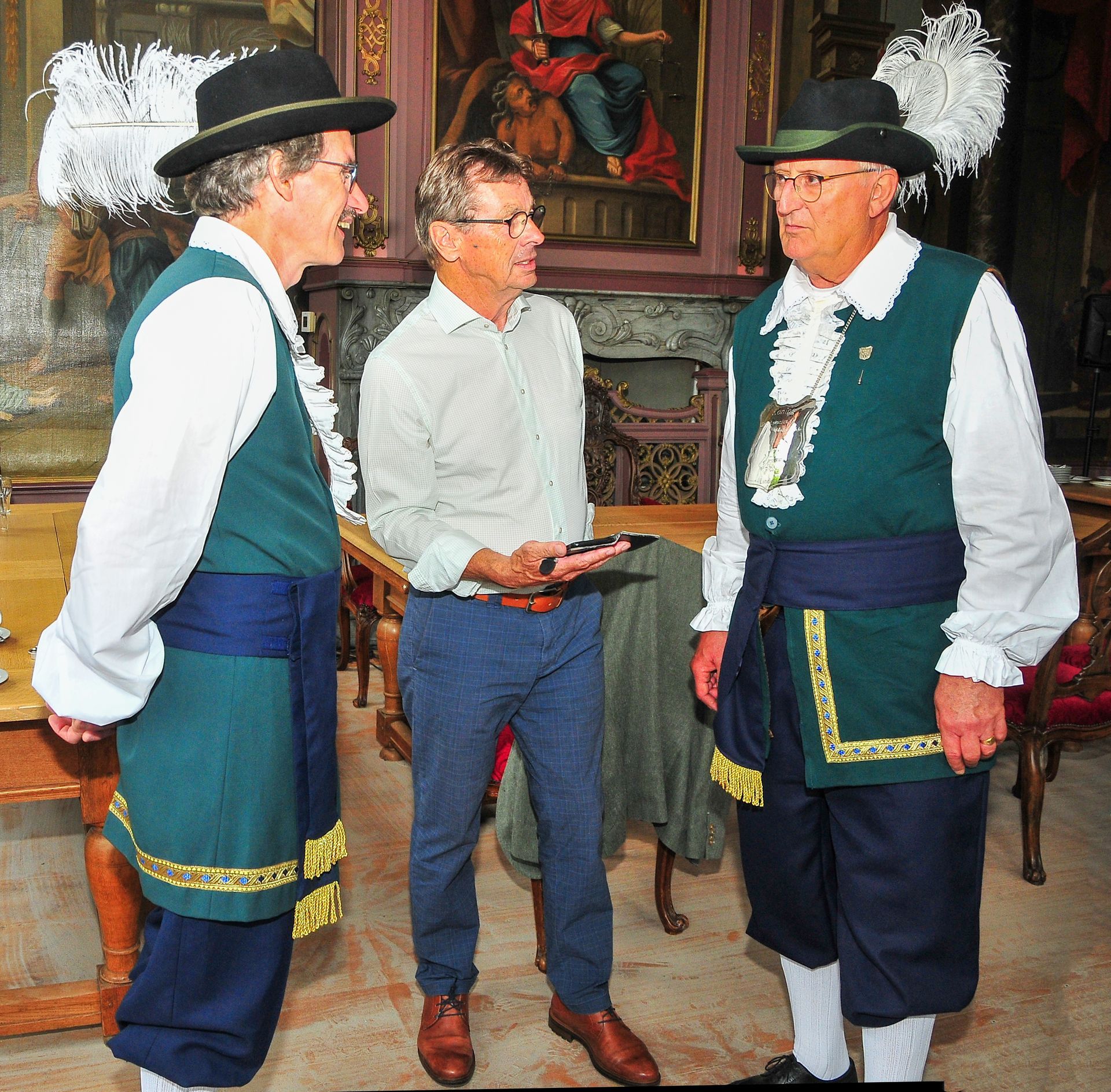 Schutterskoning op kaasmarkt edam volendam