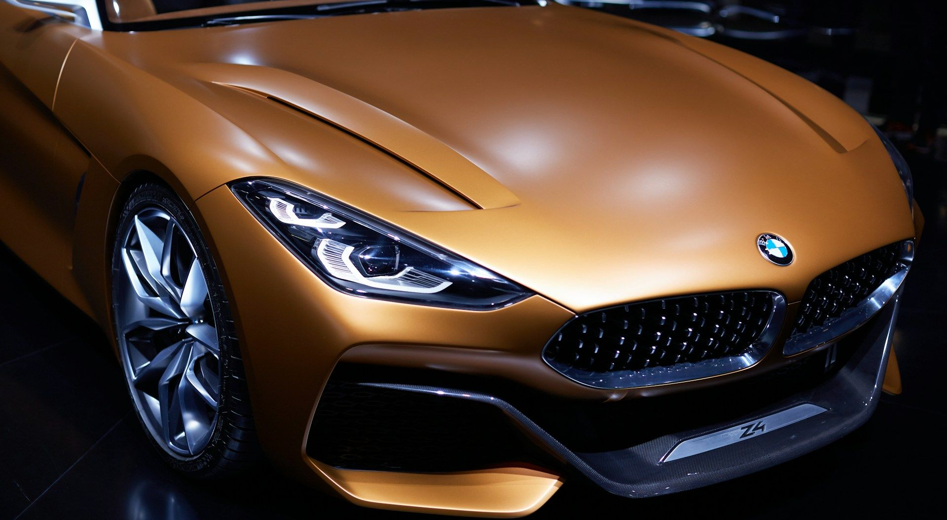 Does PPF Yellow? Causes, Fixes, and Warranty Tips for Drivers