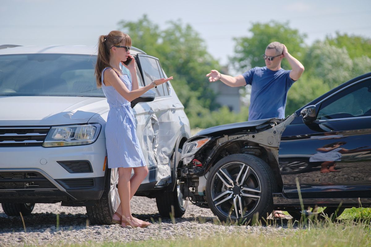 Two Drivers Argue Over the Fault in a Car Accident. Choose Duckworth Injury Law.