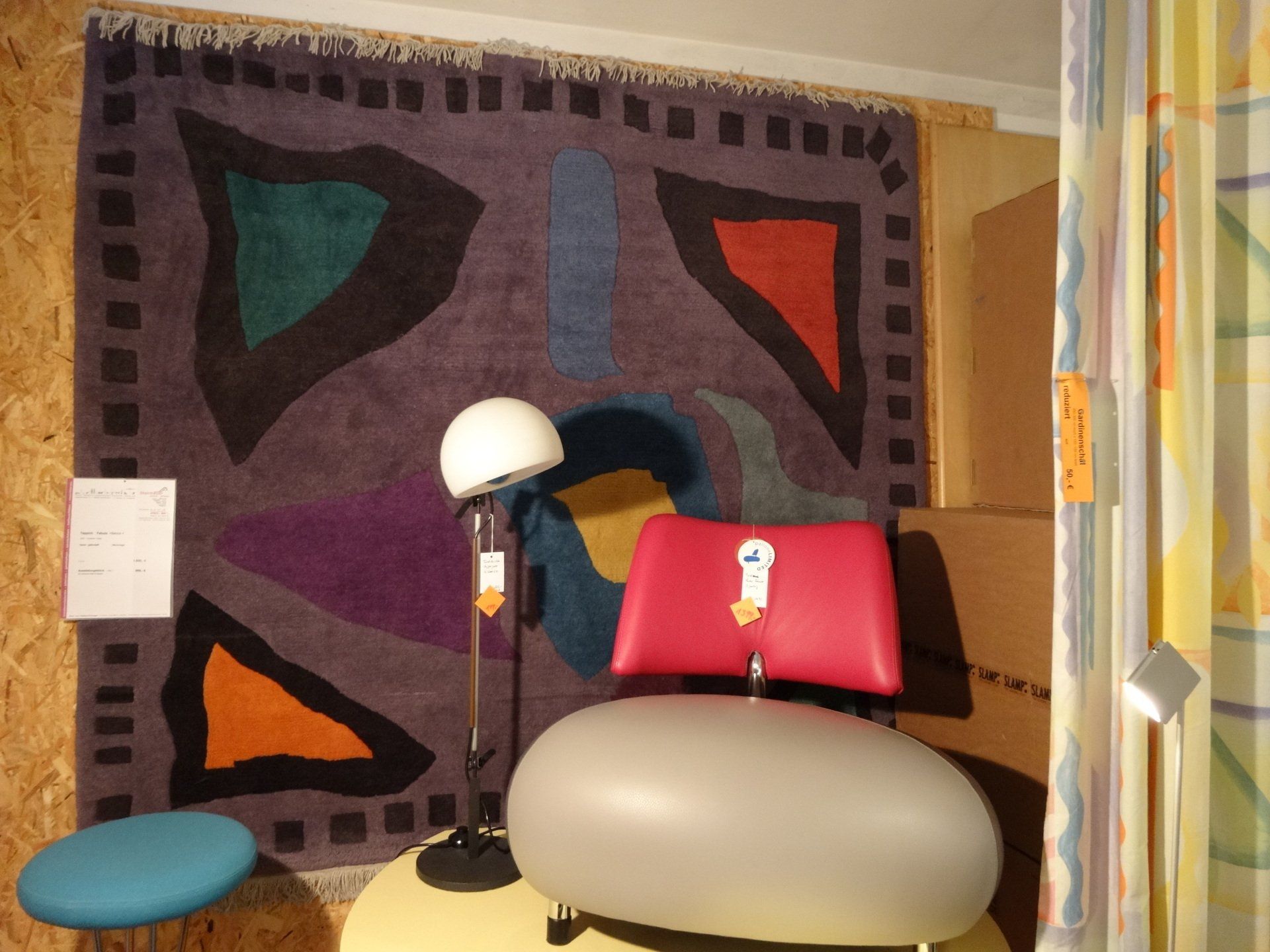     #Geccko
#Mondstern - #Gecco Carpets
    #handgeknüpft
    #Schurwolle
    #Bildteppich
#design-teppich
#steinhaier.top