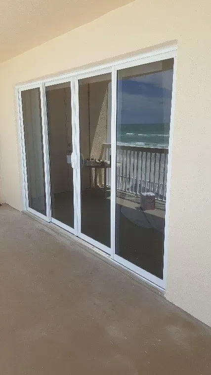 Countryside with Sliding Glass | Tampa, FL | All American Sliding Doors