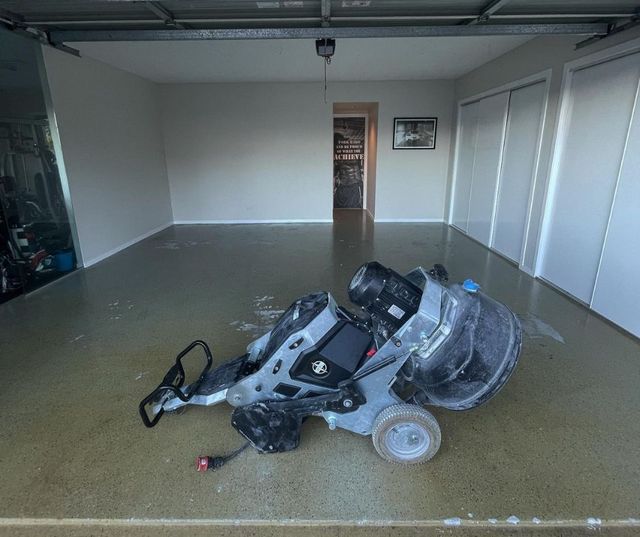 How Long to Grind Concrete Floor: Expert Timing Tips