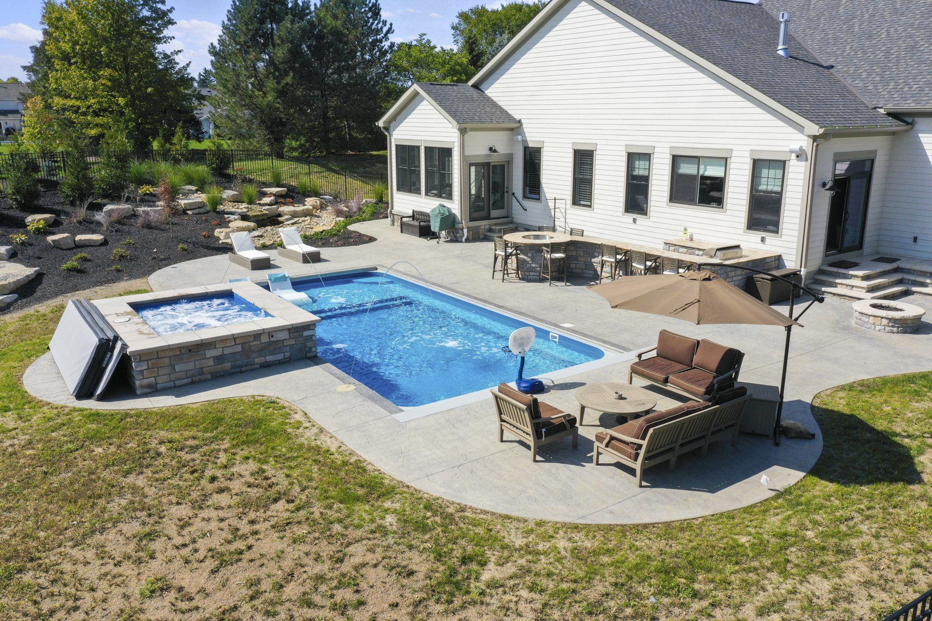new pool construction Powell Ohio