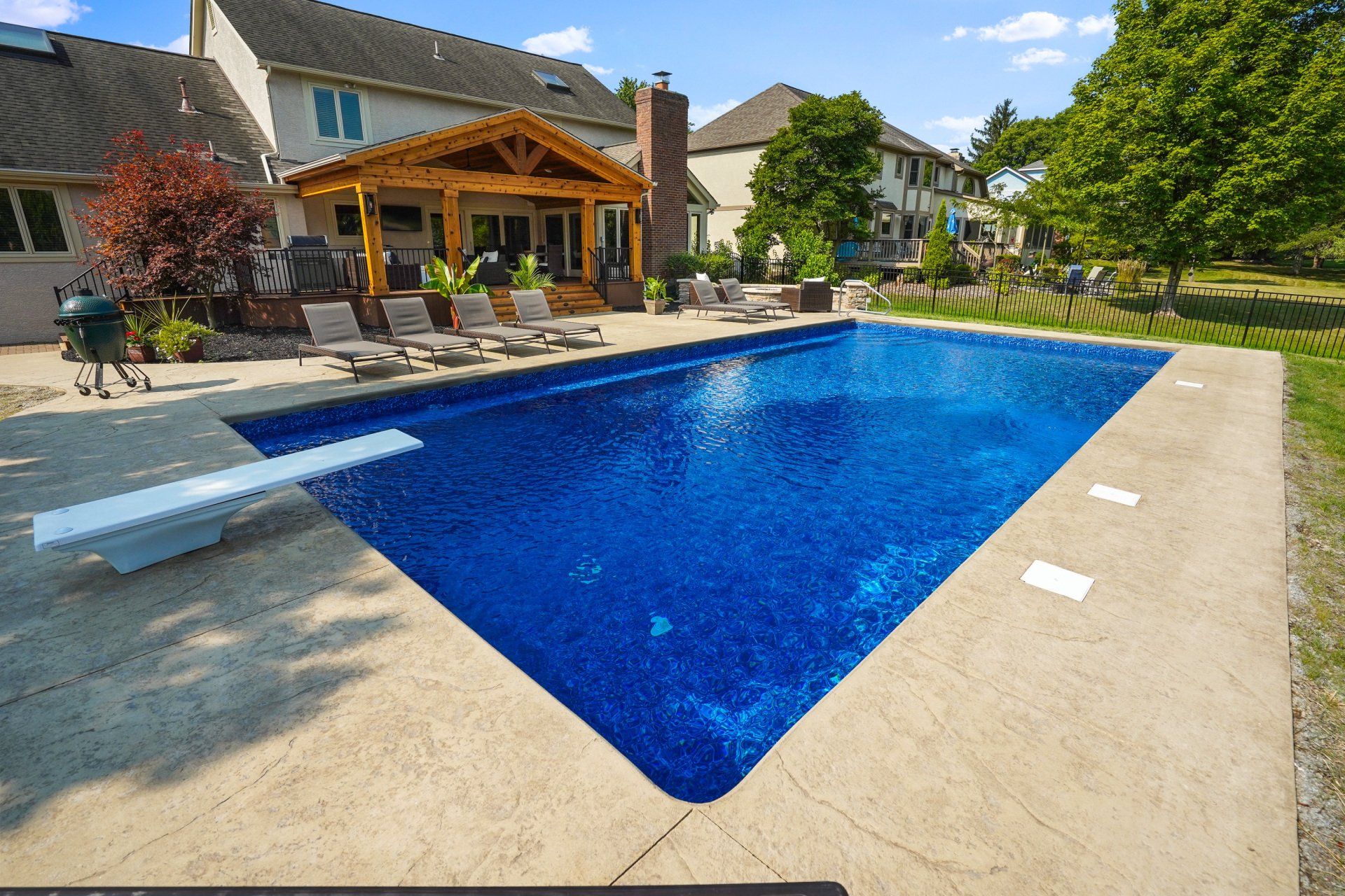 new pool construction Powell Ohio
