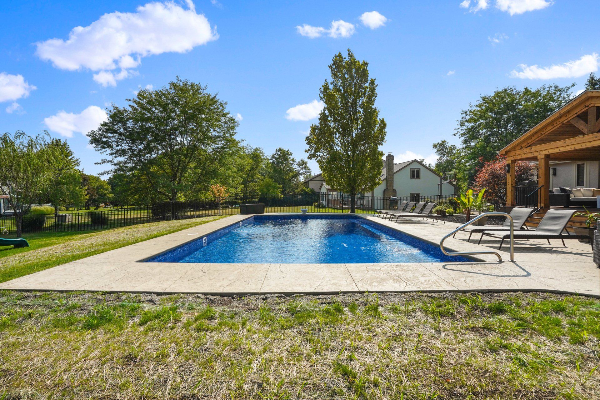 new pool construction Powell Ohio