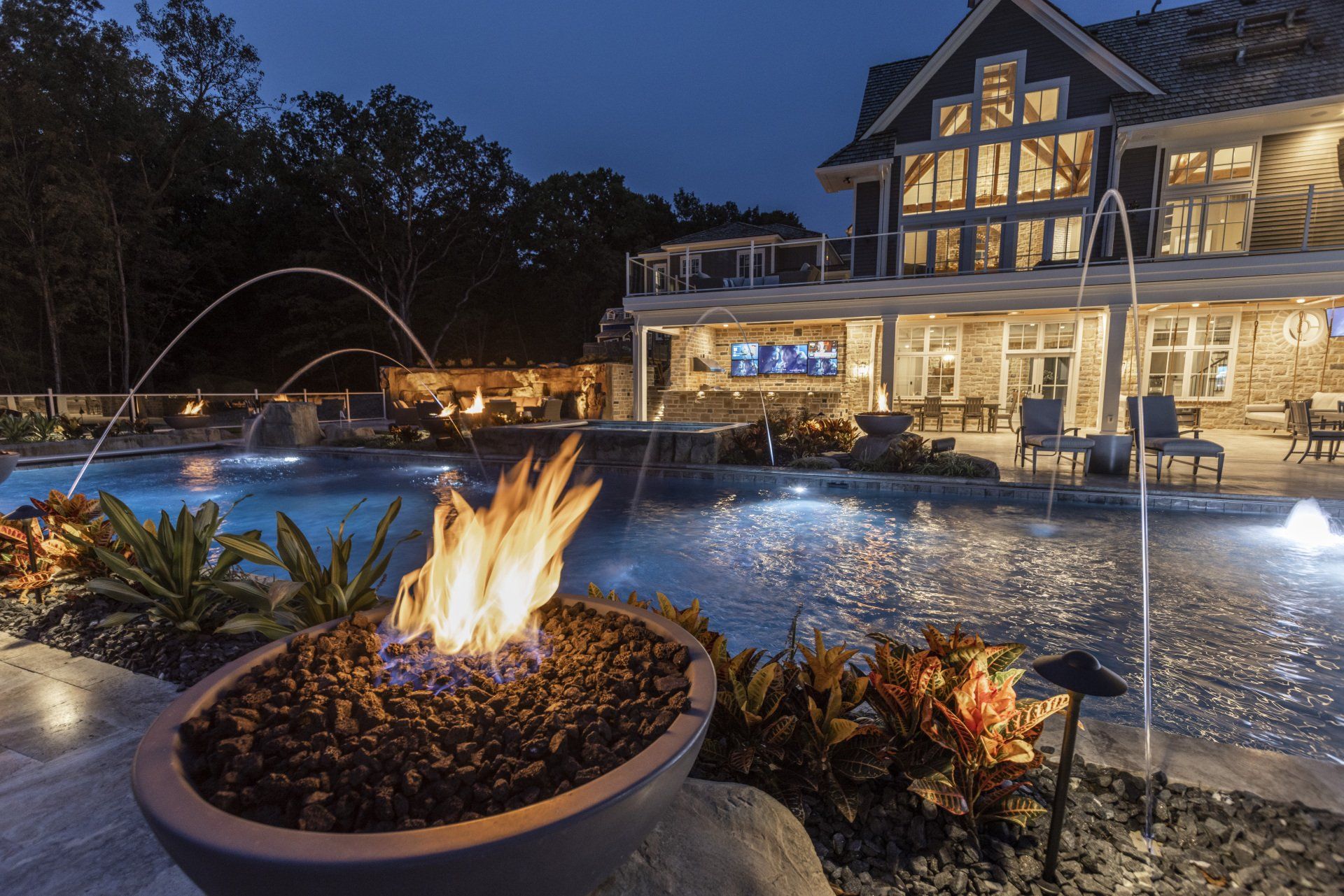 new pool construction Delaware Ohio