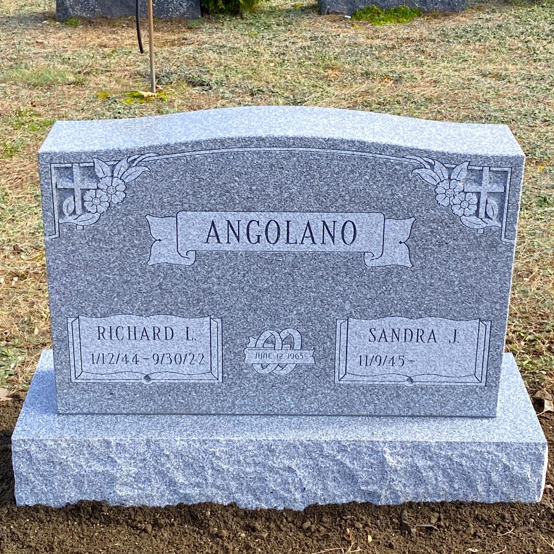 Barre Grey Granite headstone from Champlain Monuments.
