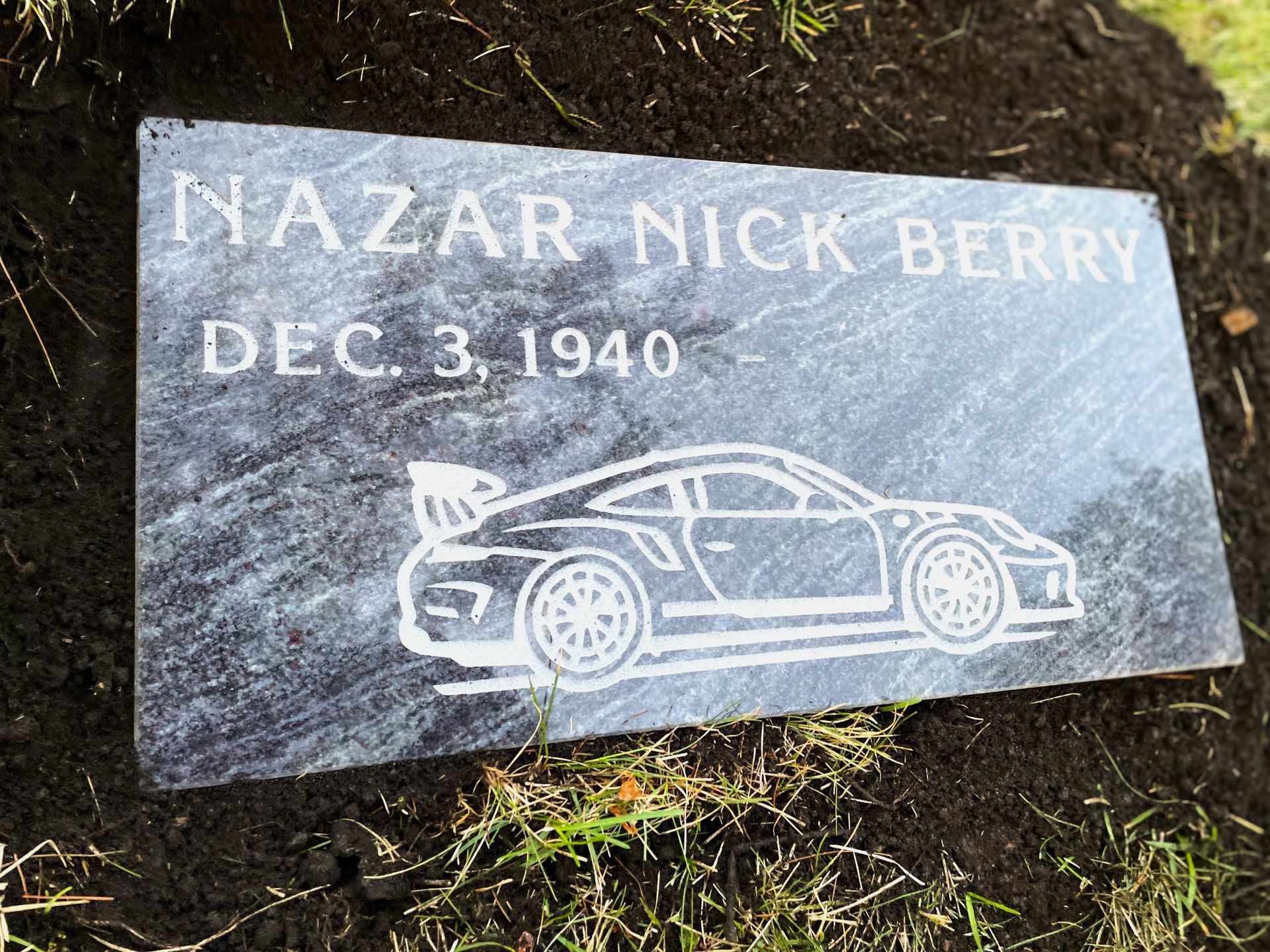 Bahama Blue marker installed by Champlain Monuments