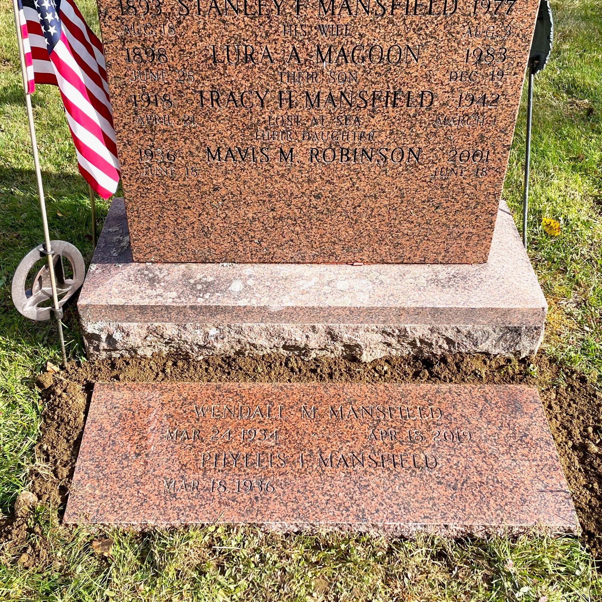 Matching marker installed by Champlain Monuments