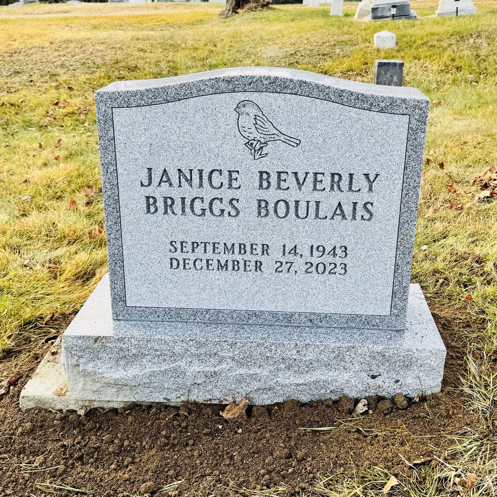 Affordable Barre granite headstone