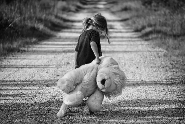 Podcasts April May Gems Author, FreshFM NZ Hope Encouragement Grief and Infant Loss support, Heaven, Stillbirth, Jesus, healing 