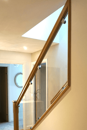 Oak and glass balustrade example 9