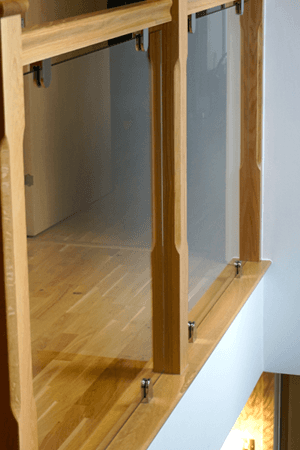 Oak and glass balustrade example 3