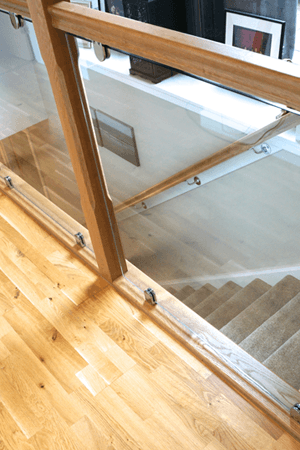 Oak and glass balustrade example 4